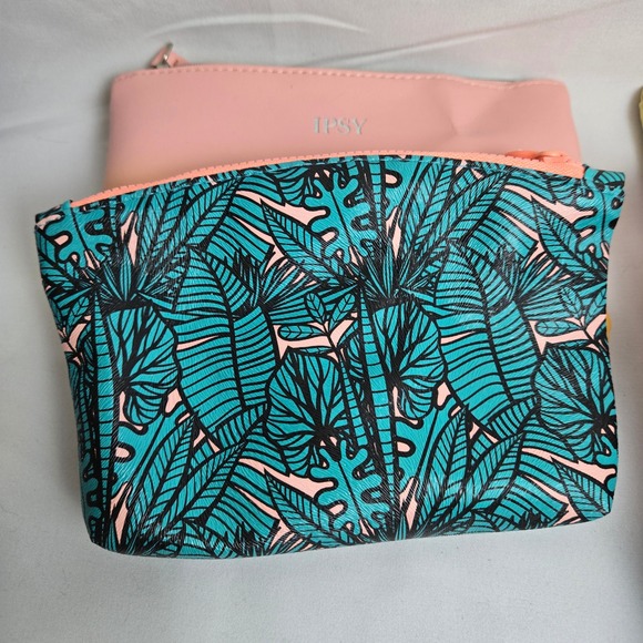 Lot of 12 Ipsy Makeup Bags, Assorted Designs, Bags Only! - Picture 6 of 13